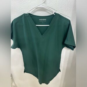 Green scrub set